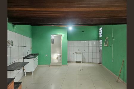 Casa para alugar com 100m², 2 quartos e 4 vagas