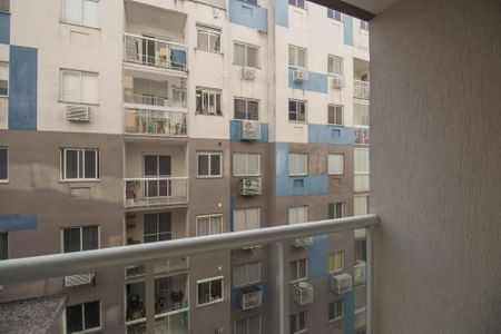 Apartamento para alugar com 76m², 3 quartos e 1 vaga Apartamento para alugar com 76m², 3 quartos e 1 vagaVaranda