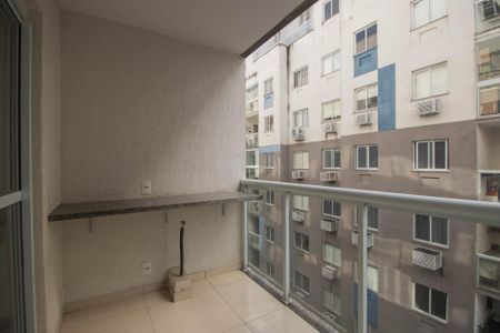 Varanda da Sala de apartamento para alugar com 3 quartos, 76m² em Mutondo, São Gonçalo
