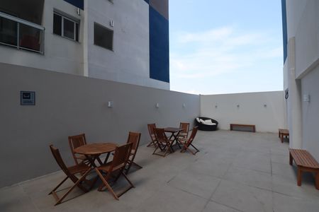 Apartamento para alugar com 76m², 3 quartos e 1 vagaarea