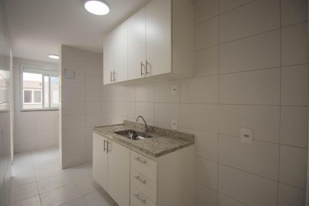 Apartamento para alugar com 76m², 3 quartos e 1 vaga Apartamento para alugar com 76m², 3 quartos e 1 vagaCozinha e Área de Serviço