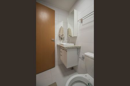 Apartamento para alugar com 76m², 3 quartos e 1 vaga Apartamento para alugar com 76m², 3 quartos e 1 vagaBanheiro