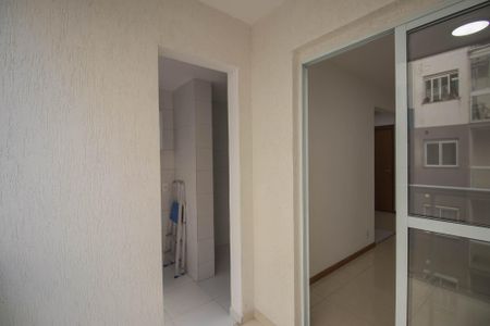 Varanda da Sala de apartamento para alugar com 3 quartos, 76m² em Mutondo, São Gonçalo