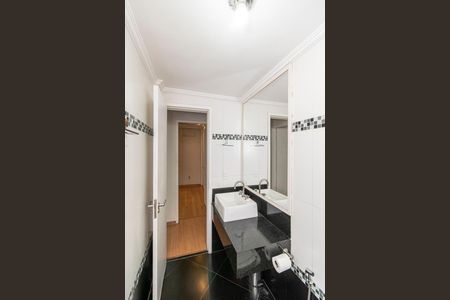 Apartamento para alugar com 70m², 2 quartos e 1 vaga Apartamento para alugar com 70m², 2 quartos e 1 vagaBanheiro