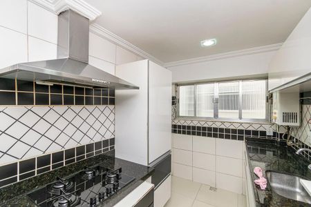 Apartamento para alugar com 70m², 2 quartos e 1 vaga Apartamento para alugar com 70m², 2 quartos e 1 vagaCozinha