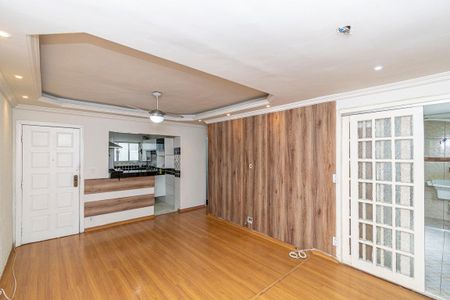 Sala de apartamento para alugar com 2 quartos, 70m² em Olaria, Rio de Janeiro