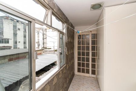 Apartamento para alugar com 70m², 2 quartos e 1 vaga Apartamento para alugar com 70m², 2 quartos e 1 vagaÁrea de Serviço