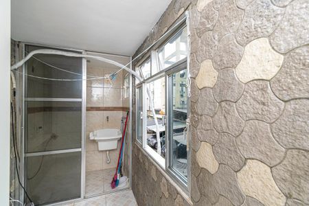 Apartamento para alugar com 70m², 2 quartos e 1 vaga Apartamento para alugar com 70m², 2 quartos e 1 vagaÁrea de Serviço