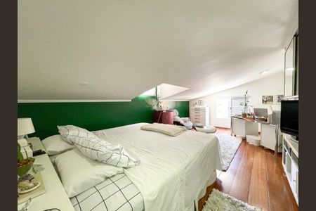 Casa de condomínio à venda com 182m², 4 quartos e 2 vagas Casa de condomínio à venda com 182m², 4 quartos e 2 vagasFoto 24