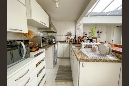 Casa de condomínio à venda com 182m², 4 quartos e 2 vagas Casa de condomínio à venda com 182m², 4 quartos e 2 vagasFoto 12
