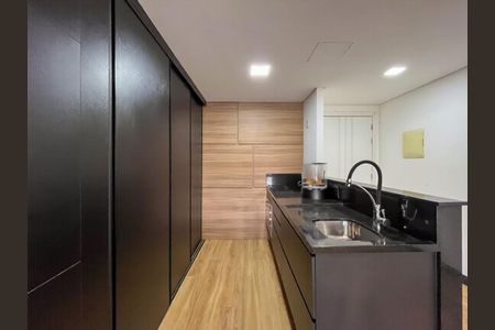 Cozinha de apartamento para alugar com 1 quarto, 48m² em Petrópolis, Porto Alegre