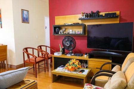 Apartamento à venda com 55m², 2 quartos e 1 vaga Apartamento à venda com 55m², 2 quartos e 1 vagaSala