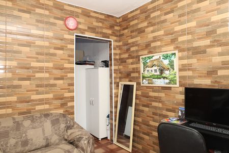 Sala de casa para alugar com 3 quartos, 115m² em Jardim Senice, São Paulo