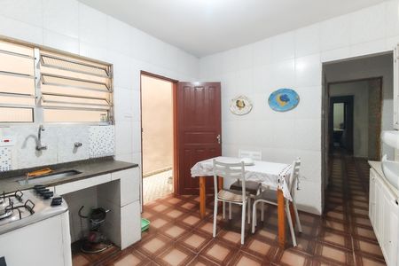 Casa à venda com 175m², 5 quartos e 1 vagaCozinha Casa 1