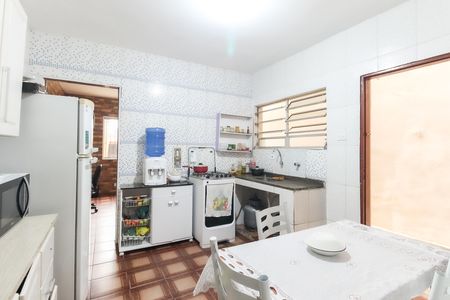 Casa à venda com 175m², 5 quartos e 1 vagaCozinha Casa 1