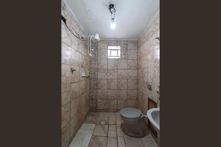 Casa para alugar com 70m², 2 quartos e sem vaga Casa para alugar com 70m², 2 quartos e sem vagaBanheiro