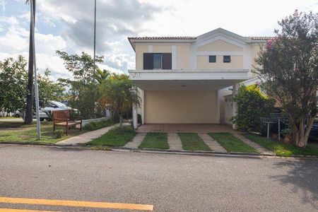 Casa à venda com 220m², 3 quartos e sem vaga