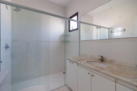 Casa à venda com 220m², 3 quartos e sem vaga