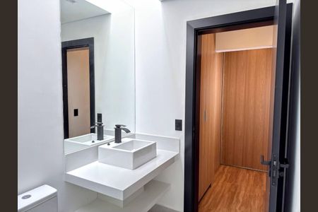 Casa à venda com 4 quartos, 360m² em Residencial Tres (Alphaville), Santana de Parnaíba