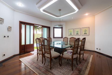 Casa à venda com 5 quartos, 532m² em Alphaville, Santana de Parnaíba