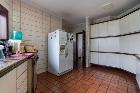 Casa à venda com 532m², 5 quartos e 4 vagas