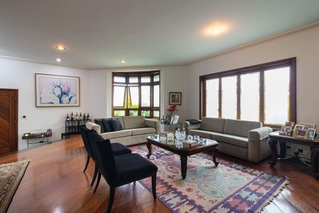 Casa à venda com 5 quartos, 532m² em Alphaville, Santana de Parnaíba
