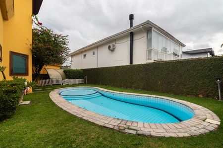 Casa à venda com 532m², 5 quartos e 4 vagas