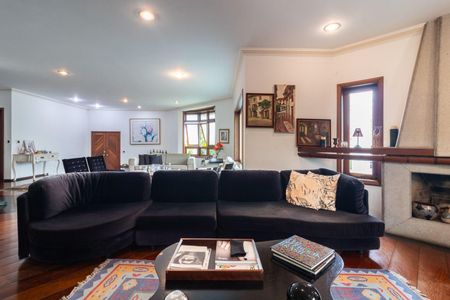 Casa à venda com 5 quartos, 532m² em Alphaville, Santana de Parnaíba