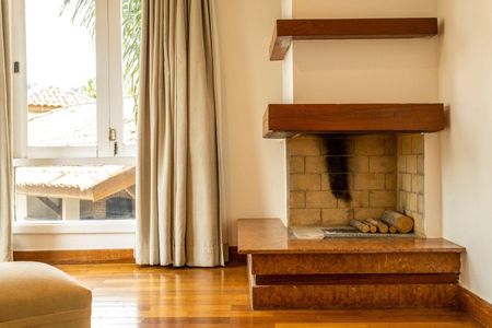 Casa à venda com 900m², 4 quartos e 4 vagas