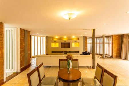 Casa à venda com 900m², 4 quartos e 4 vagas