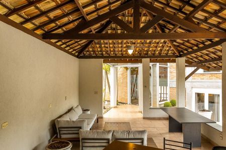 Casa à venda com 900m², 4 quartos e 4 vagas