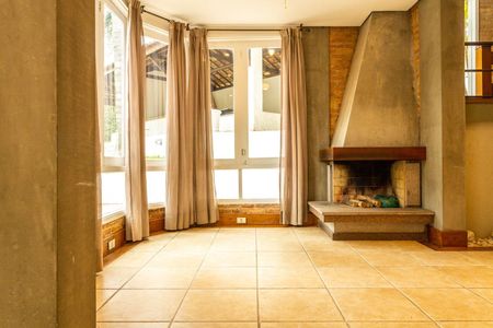 Casa à venda com 900m², 4 quartos e 4 vagas