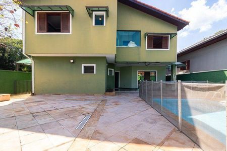 Casa à venda com 527m², 4 quartos e 4 vagas