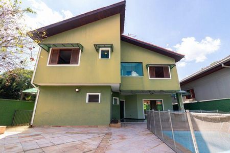 Casa à venda com 527m², 4 quartos e 4 vagas