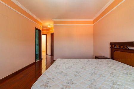 Casa à venda com 527m², 4 quartos e 4 vagas