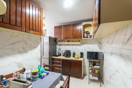 Apartamento para alugar com 240m², 3 quartos e 2 vagasCozinha