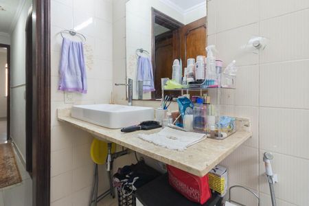 Apartamento para alugar com 240m², 3 quartos e 2 vagasBanheiro