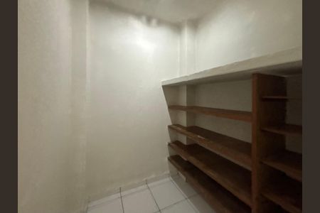 Apartamento para alugar com 118m², 3 quartos e sem vaga