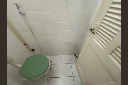 Apartamento para alugar com 118m², 3 quartos e sem vaga
