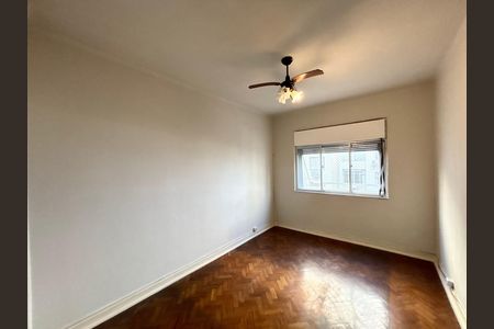 Apartamento para alugar com 118m², 3 quartos e sem vaga