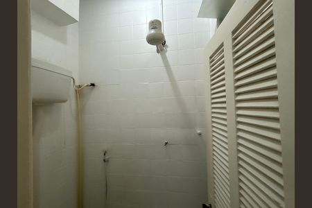Apartamento para alugar com 118m², 3 quartos e sem vaga