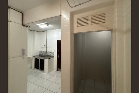 Apartamento para alugar com 118m², 3 quartos e sem vaga