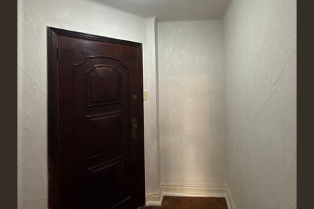 Apartamento para alugar com 118m², 3 quartos e sem vaga