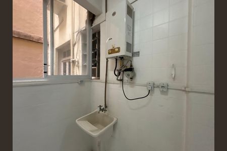 Apartamento para alugar com 118m², 3 quartos e sem vaga