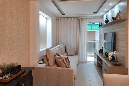 Apartamento à venda com 96m², 3 quartos e 1 vagaSala