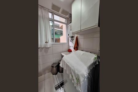 Apartamento à venda com 96m², 3 quartos e 1 vagaÁrea de Serviço