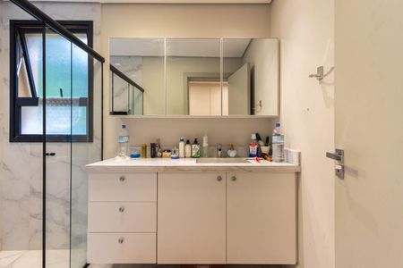 Casa à venda com 1588m², 3 quartos e 4 vagas