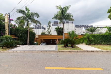 Casa à venda com 1588m², 3 quartos e 4 vagas