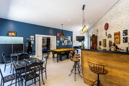Casa à venda com 1100m², 4 quartos e 5 vagas