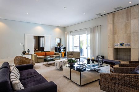 Casa à venda com 1100m², 4 quartos e 5 vagas